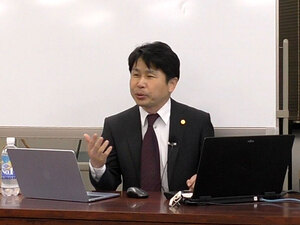 企業講演